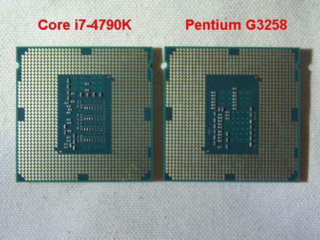 裏側はランドに囲まれたコンデンサの配置が異なる