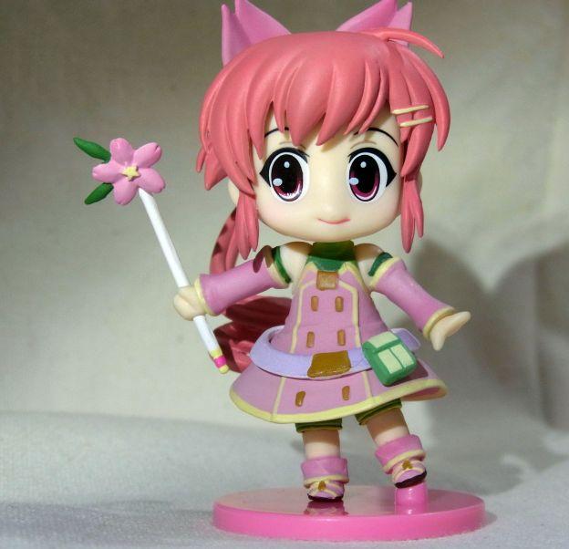 収まりきらないアホ毛がぴょいんと..