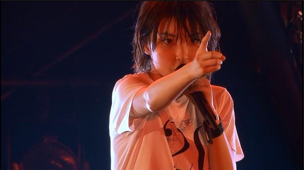 彼女にとっても「Bless You」は「十代を象徴する曲」らしい。