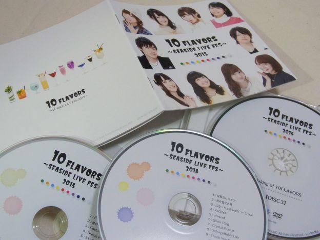 ついに2CD+DVDの豪華3枚組にw