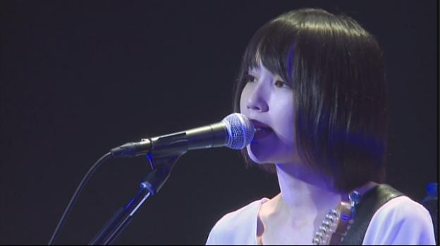 テレキャスのヘッドが見える