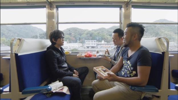 とりあえずこのBOX席から出ず1時間語り明かす。