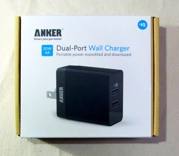 外装はシンプル(箱に製品写真印刷ではなく紙を巻いている)