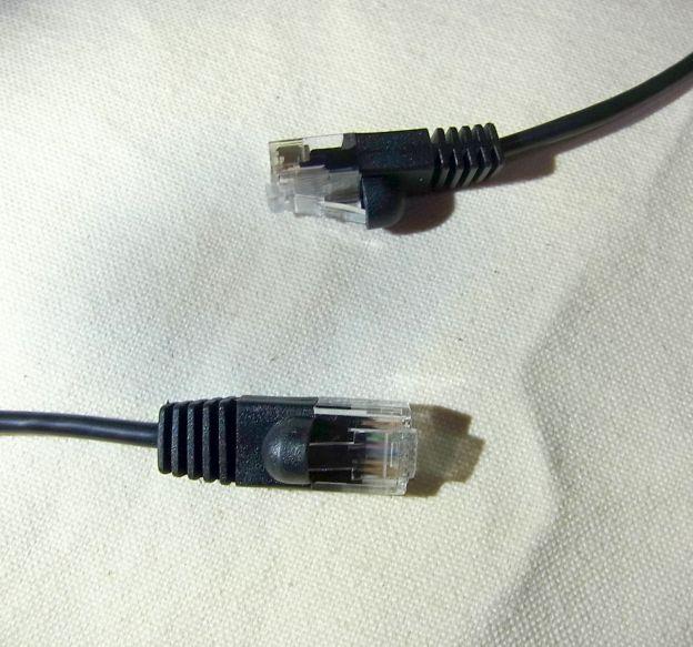 ツメはカバーされているので折れにくい(と思われる)