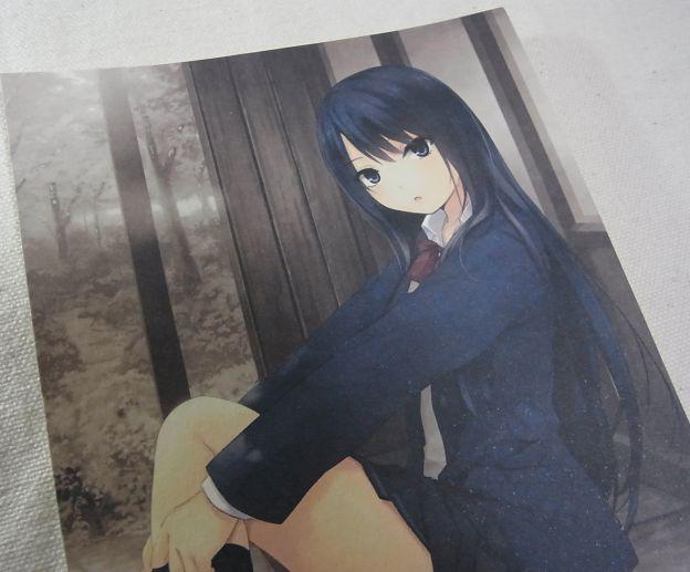 地味な白黒の背景だけれど...