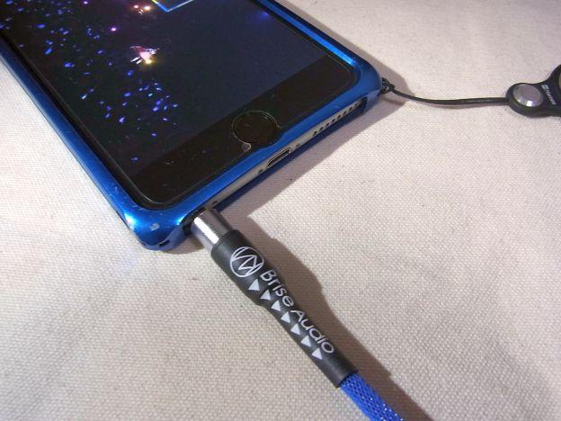 iPhone6 Plusでの使用例。色合いが合っててイイかな。