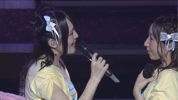 ♪君と会えたその日から/未来が動き出した♪と見つめ合って歌う二人w