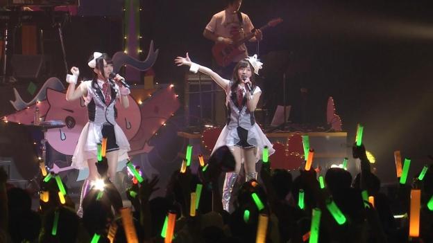 会場はSSLFでの彼女たちの担当カラー、グリーンとオレンジで埋め尽くされた