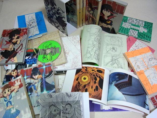 原画集や絵コンテ、美術ボードなど付録満載の全巻セット