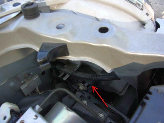 ライトへのアプローチ、狭くね?