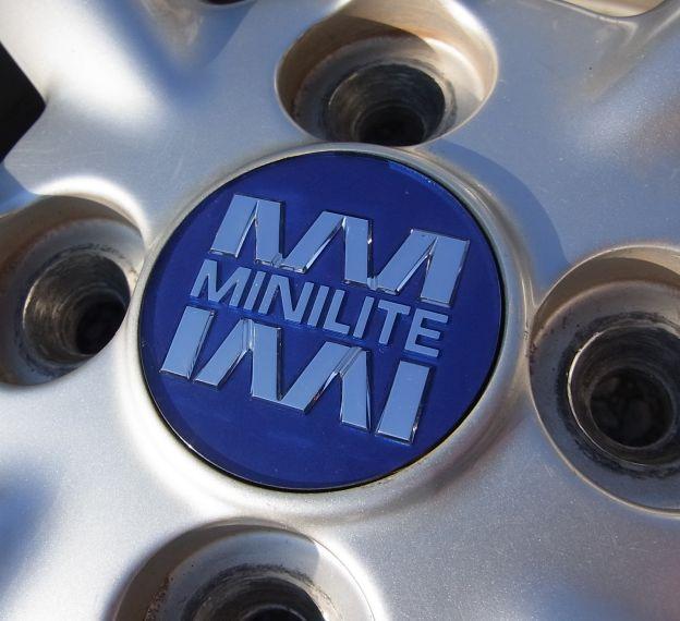 この青キャップがアクセント