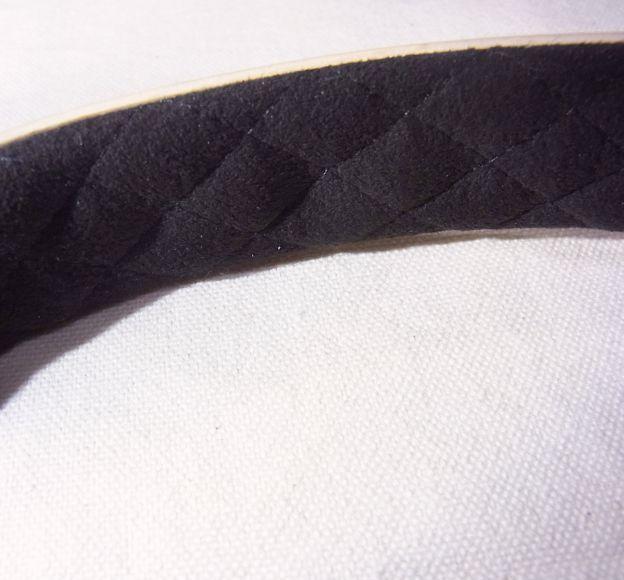 内側のクッションも優しい感じ。