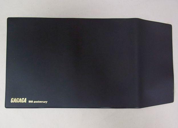 黒ビニール製の文庫サイズブックカバー