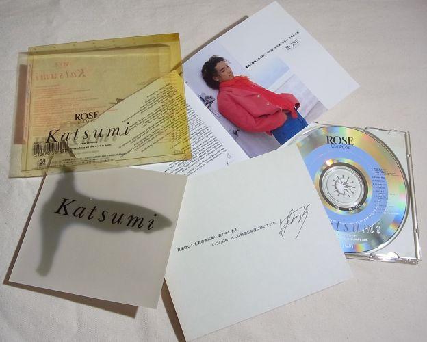 左上の透明プラのケースは既に黄ばんでいるけれど....