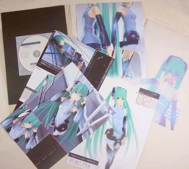 5枚のイラスト入り。トレーシングペーパーの1枚以外は両面