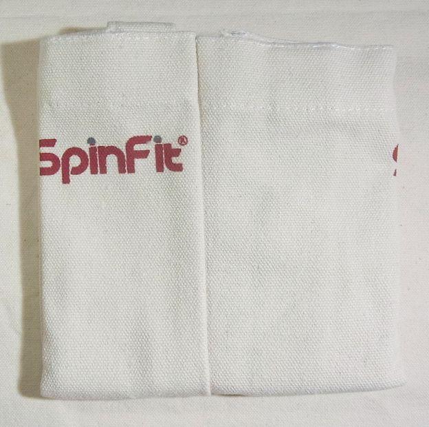 たたんでいるとこういう形状だが...