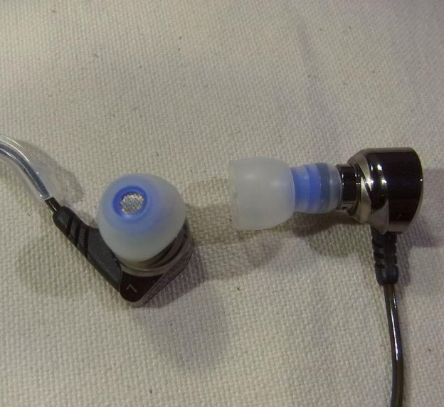 さすがOSTRY純正、しっかりとはまる