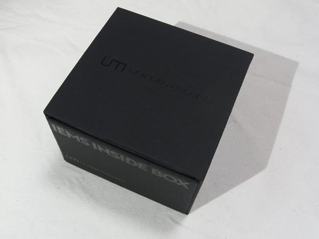 今までのCIEMの中で一番コンパクト外箱