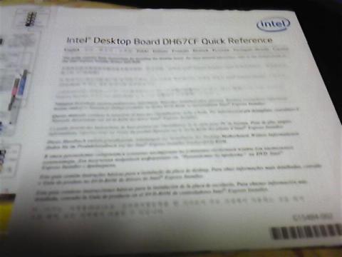 簡易マニュアルです。日本語でも書かれていますが、図説なので関係ないかもしれません。