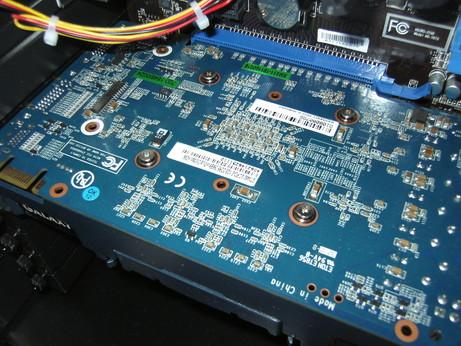 ゆっくり慎重に剥がしました