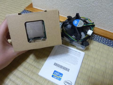 Intel Core i7-2700K のパッケージ内容