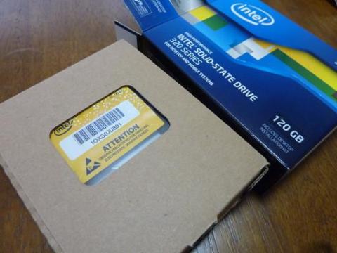 中身を取り出すと・・・