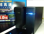 テスト時の設置写真(右側 HDCA-UT USB 3.0接続 青LED)