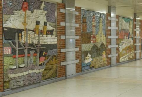 横浜駅構内彫刻