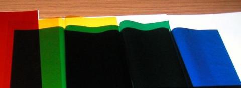 赤_黄_緑_青_透明の5色