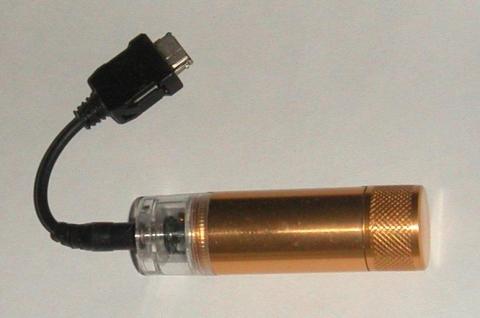 単三で緊急充電