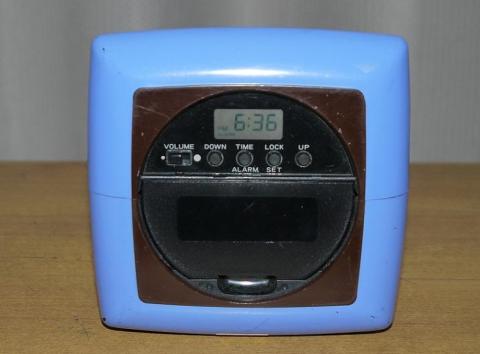 アラーム時刻表示中