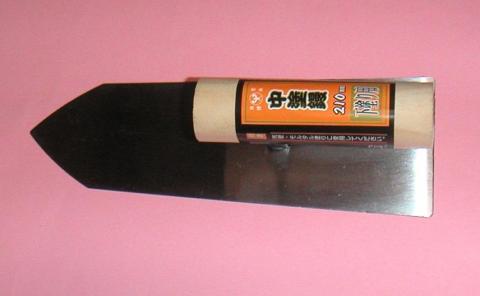 残念ながらステンレスではない