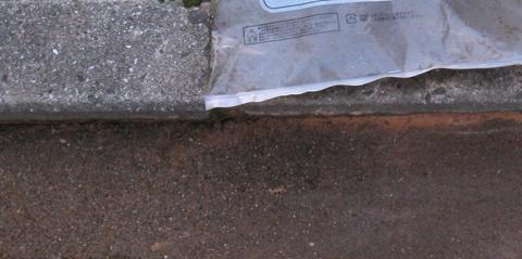 水で固まる砂と混合