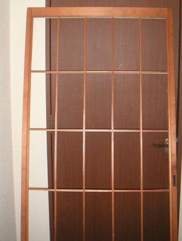 貼り換えのため丸裸