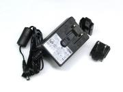 ACアダプタの端子構造