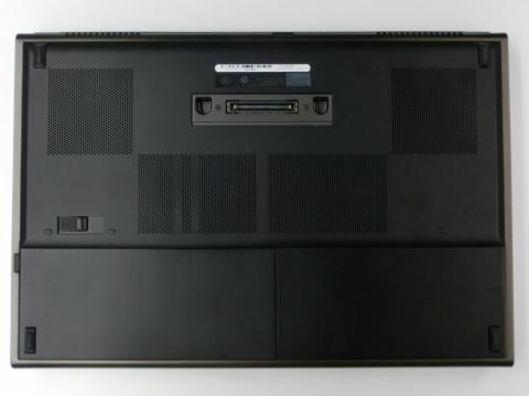 底面(ドックコネクタあり)