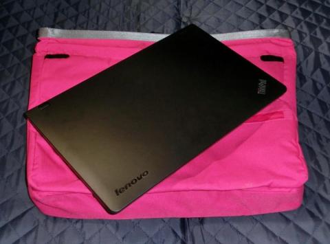 15.6インチノートパソコンとの比較