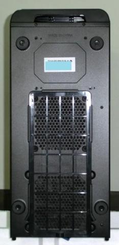 底面:取り外し可能フィルタ付