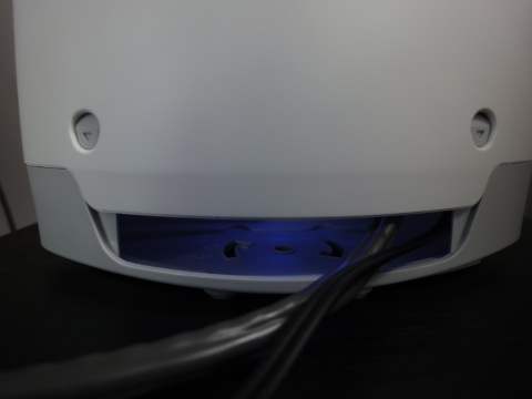 底カバーを閉めた