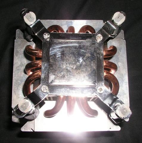 LGA1055用を装着した図