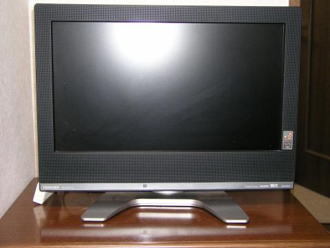 初期の製品故か枠が太い。