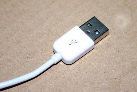 ダイソー iPod Dockコネクタ.jpg