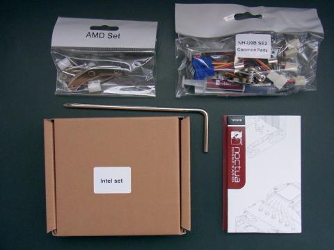 付属品 盛りだくさんです