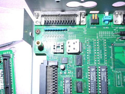 ソケット化したオシレータ周辺