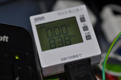 起動時の負荷時は80W越え。グラボなしの2600K並みの消費電力です。