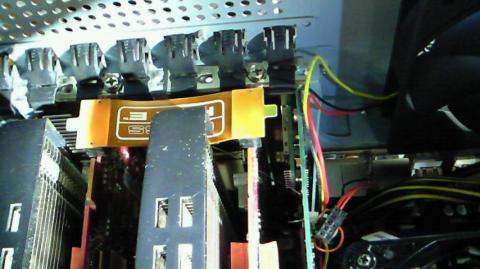 クロスファイアケーブルの取り回し