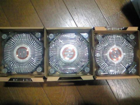 CPUクーラー、一番右がi5 3570K付属