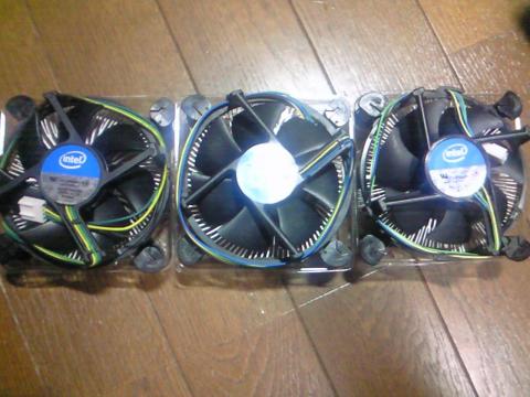 ファン側、一番右がi5 3570K付属