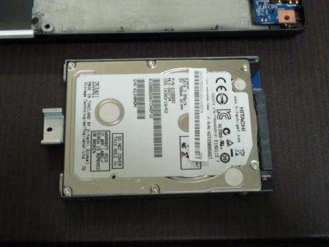 外したHDD