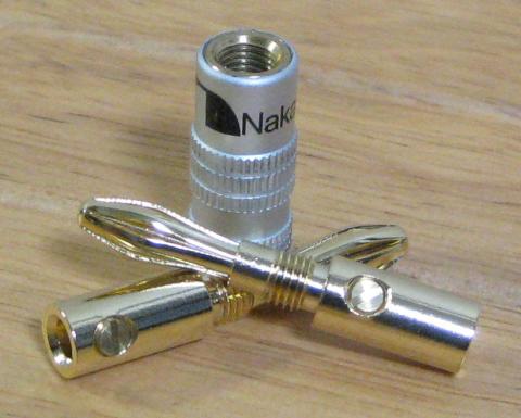 Nakamichi バナナプラグ 02.JPG